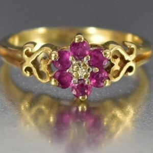 18kt gold ruby flower
