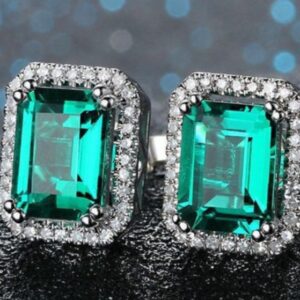 Venus Daimond earrings